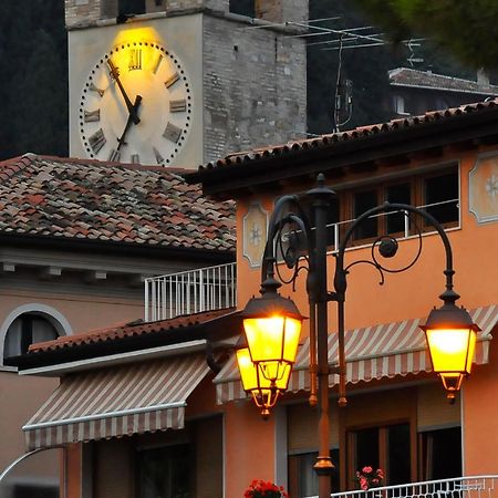 Albergo Meuble Olivi Тосколано-Мадерно Экстерьер фото